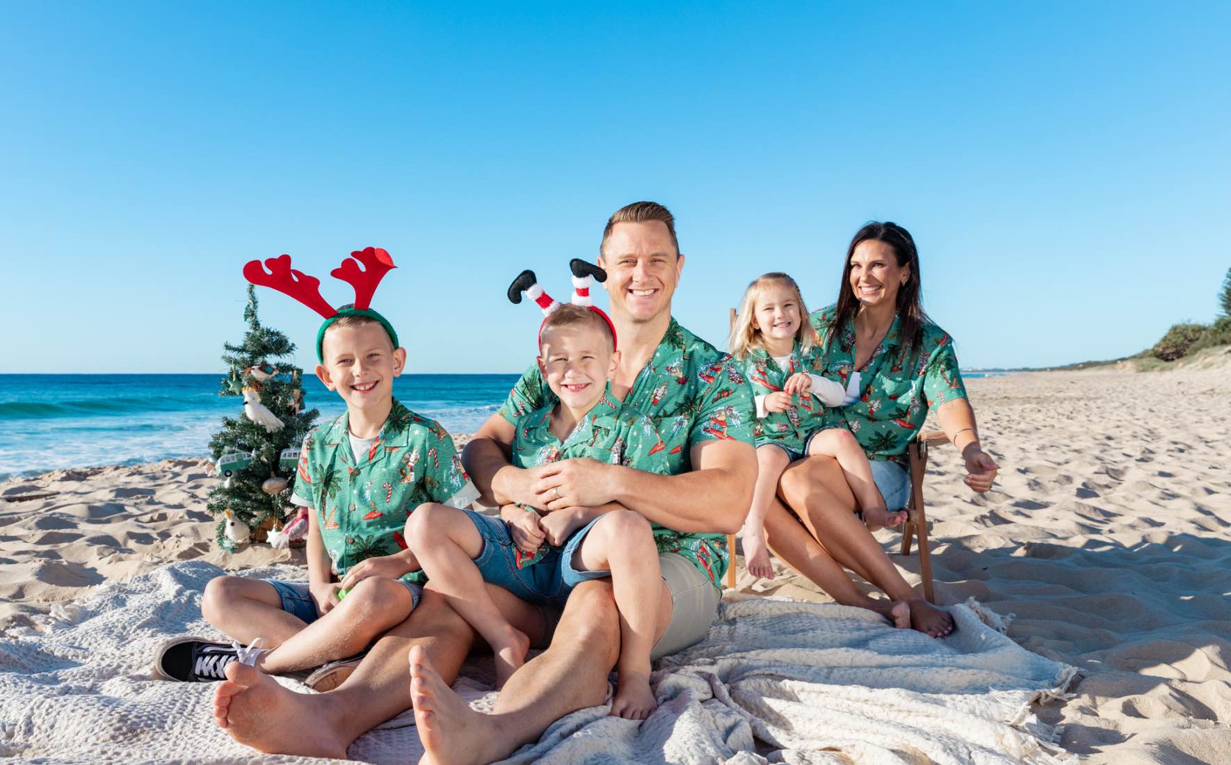 Christmas in July Hawaiian Shirts | Christmas Shirts  Island Style Clothing