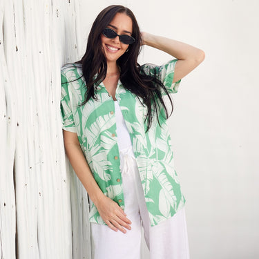 Noosa Groove - Unisex Resort Shirt
