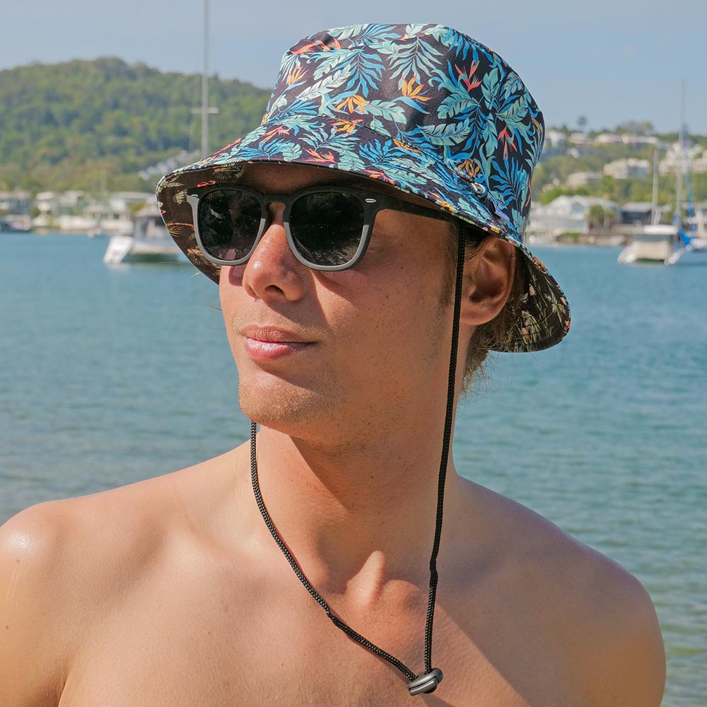 The perfect way to polish off your show-stopping Festival 'fit. Our reversible bucket hats offer two unique designs - one side featuring Jungle Fever and the other, Flamingo Nights - for a double dose of style at a single cost.