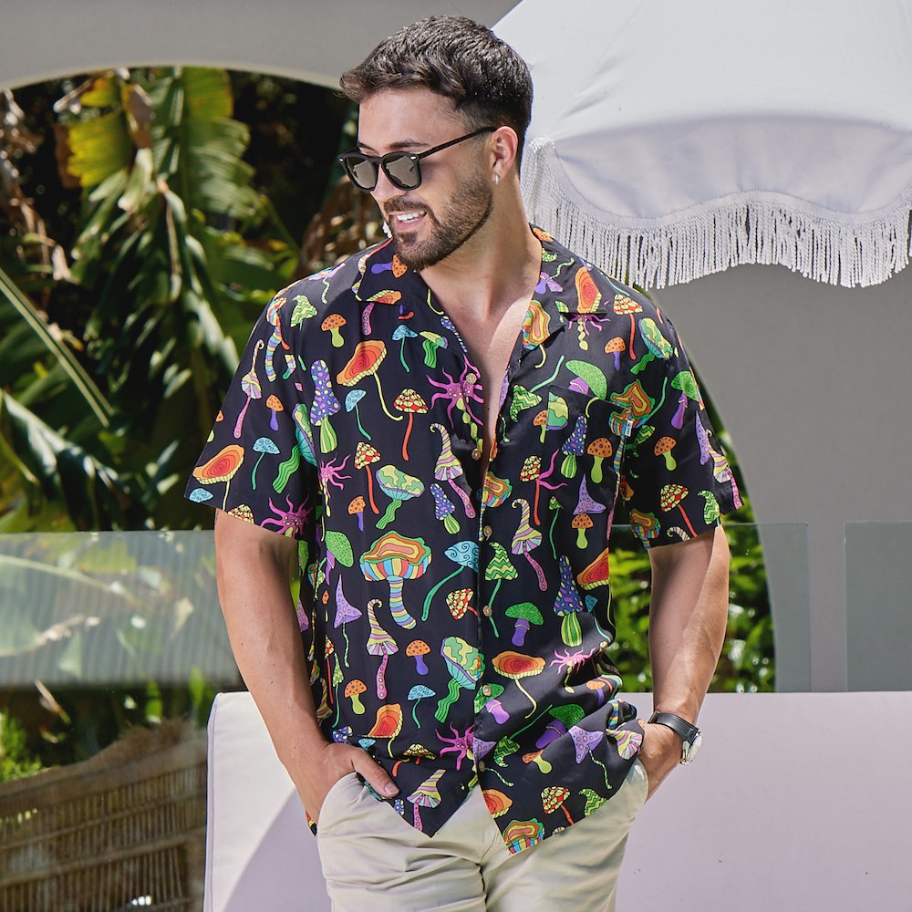 Let’s face it, we can always use a little more colour in our lives. Get grooving and add some character to your weekend ‘fit, the Magic Mushrooms short sleeve shirts are the ultimate must-cop for the party season in this psychedelic print. . 