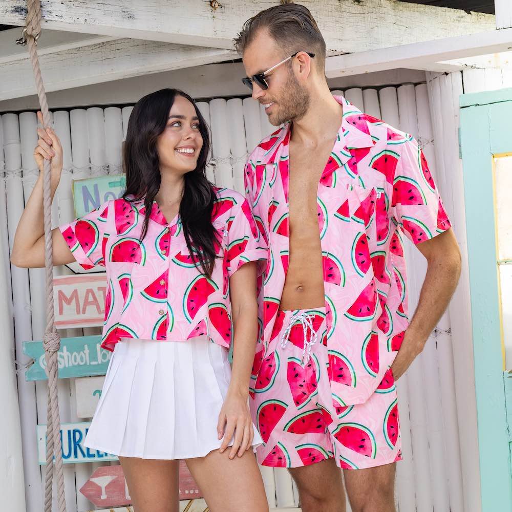 This men's shirt and shorts set from Shake Ya Melons features a lightweight and breathable fabric that makes it perfect for spring and summer days. It's moisture-wicking fabric ensures ultimate comfort and ease of movement. Enjoy a moisture-free experience with this stylish and sporty outfit.