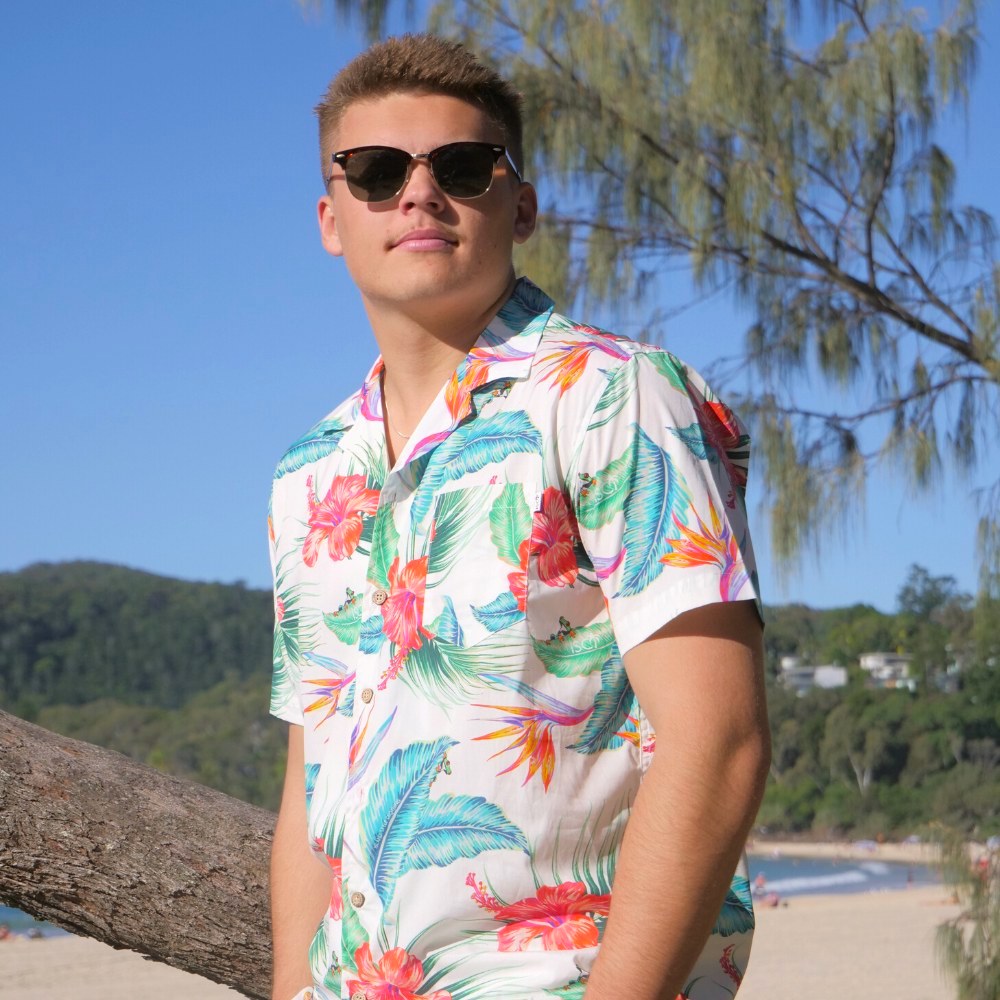 Freshen up your wardrobe in this limited edition White Paradise Cotton Shirt. This breathable and lightweight cotton material makes them perfect for wearing in the hot summer months and not to mention giving off major party-in-paradise energy. 