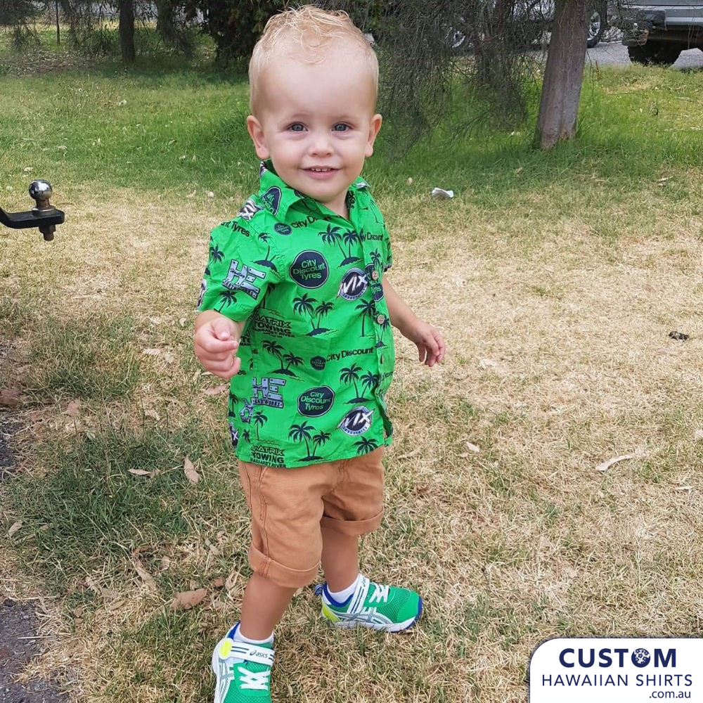 City Discount Tyres, WA - Race Team Custom Shirts. Class personalised Hawaiian shirts for the race team and support crew.  100% Cotton Adults & Kids Shirts 