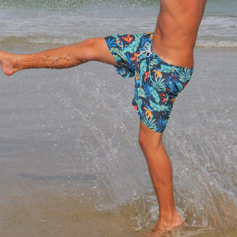 Jungle Fever Mens Hawaiian Stretch Swim Shorts